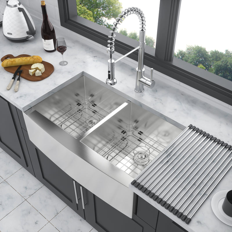 Double Bowl (50/50) Farmhouse Sink- 33"x20"x9"Stainless Steel Apron Front Kitchen Sink 18 Gauge with Two 9" Deep Basin